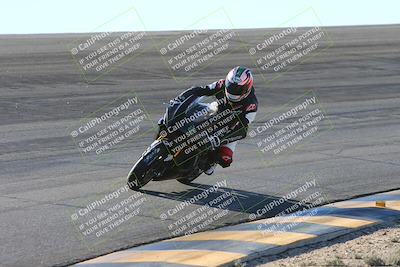 media/Dec-06-2024-CVMA Friday Practice (Fri) [[e1d1c5d4fc]]/4-Group 4 and Trackday/Session 5 (Bowl)/